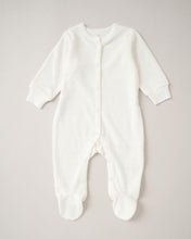 Load image into Gallery viewer, Unisex Velour Layette Set
