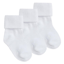 Load image into Gallery viewer, Triple Pack of White Ankle Socks
